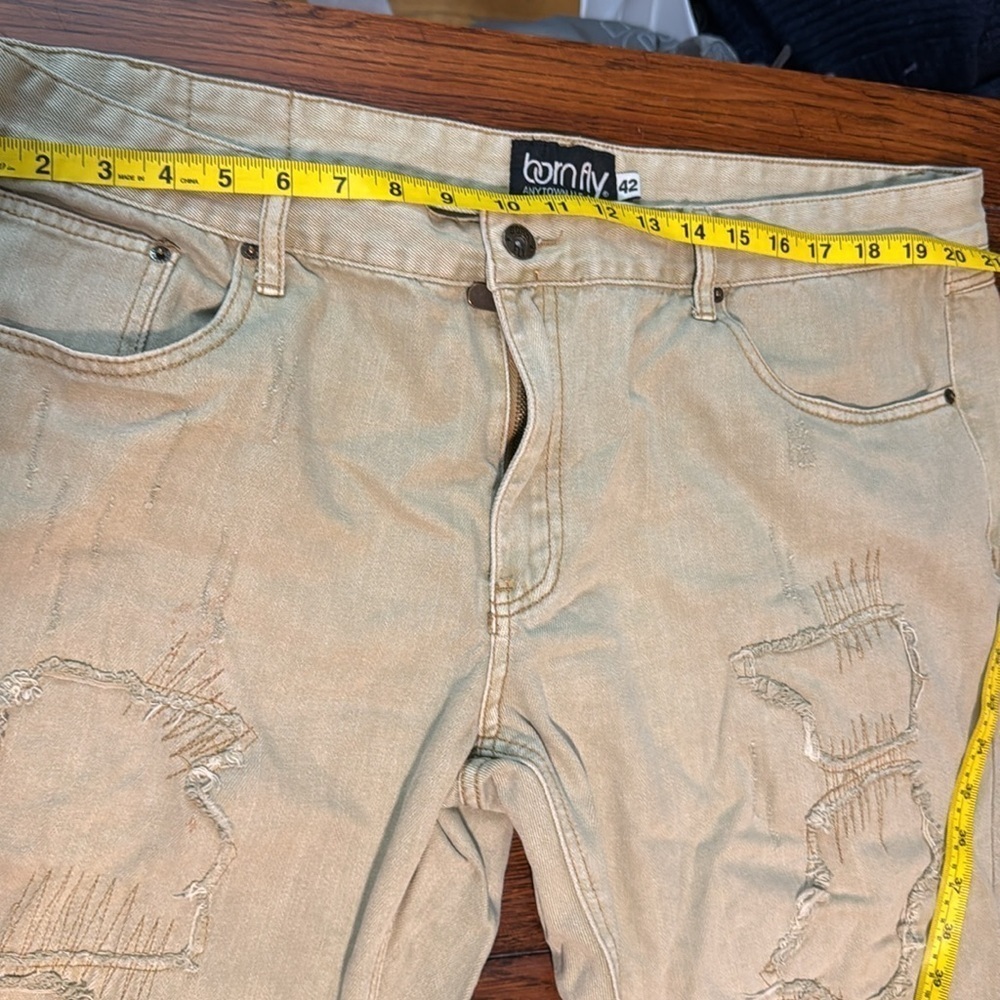 Born Fly Anytown USA tan distressed jeans size 42 - Picture 6 of 9